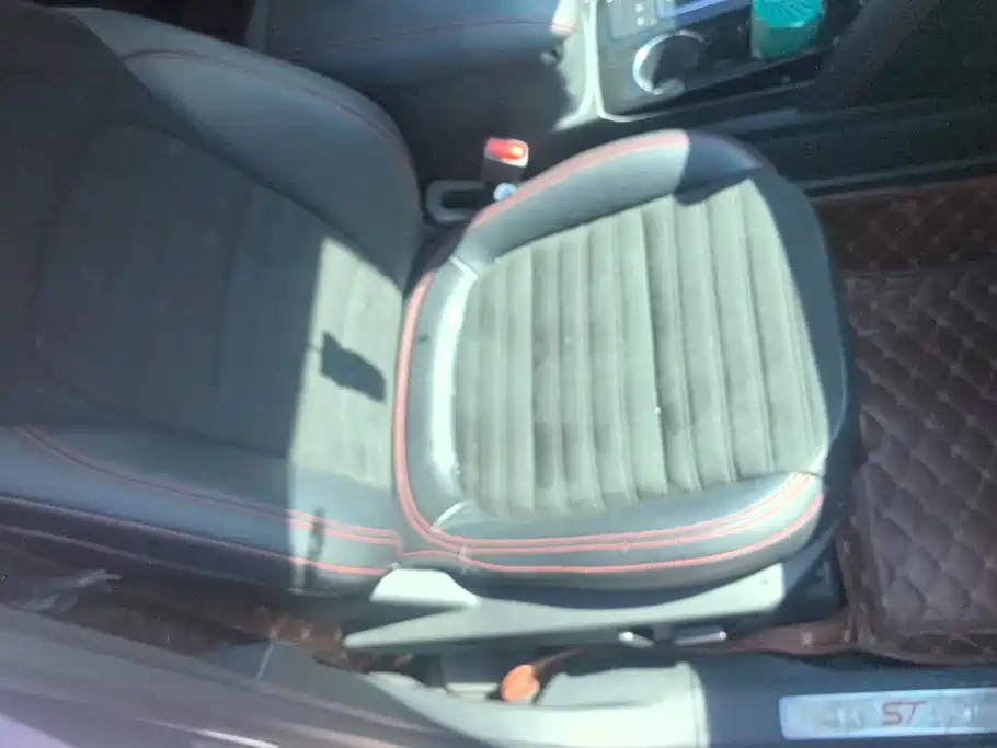 Ford Escape — миниатюра 8