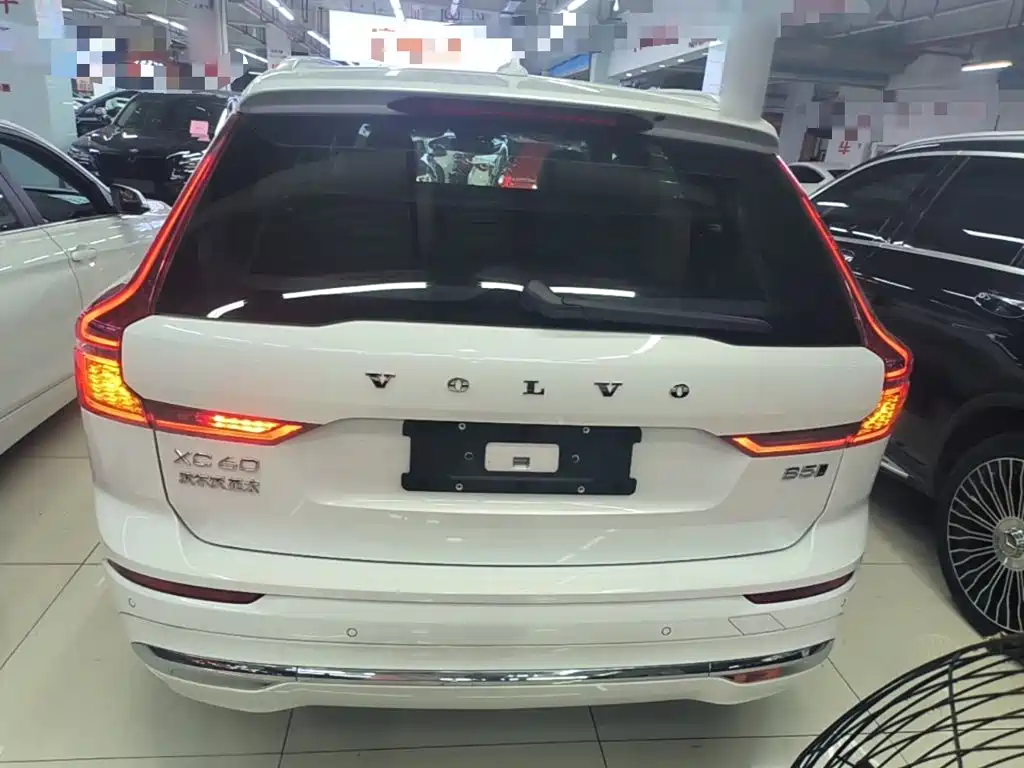 Volvo XC60 — миниатюра 6