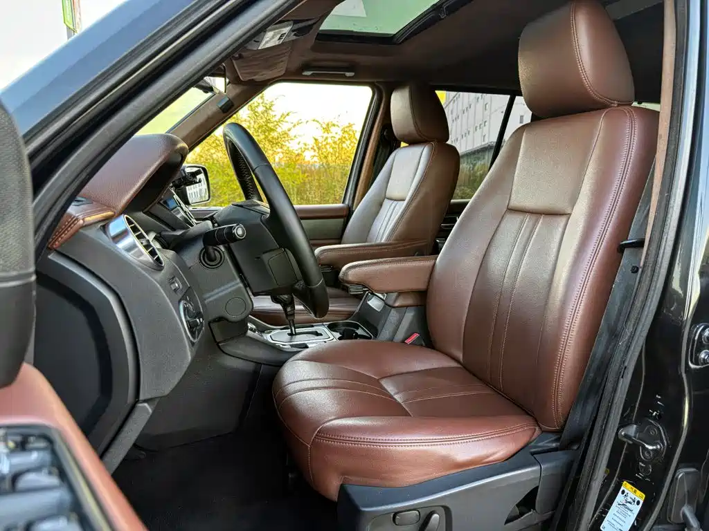 Land Rover Discovery — миниатюра 14