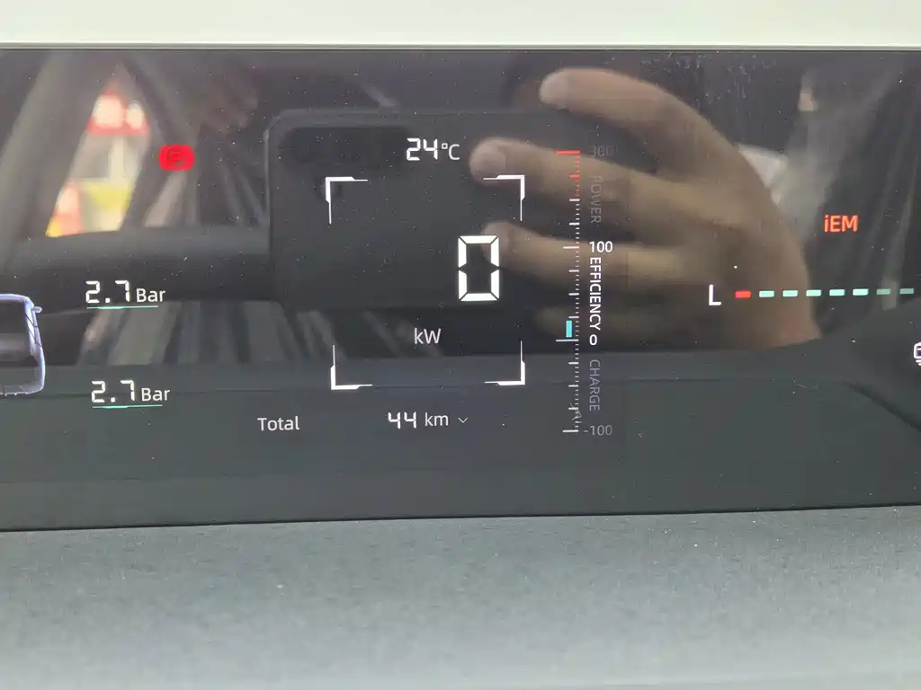 Changan Побег PHEV — миниатюра 11