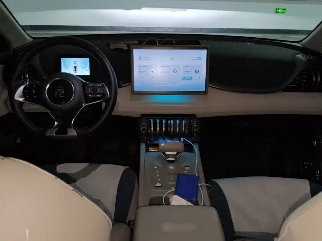 BYD Yuan Plus — миниатюра 10