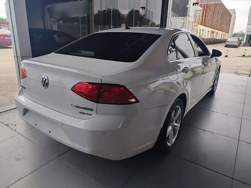 Volkswagen Lamando — миниатюра 7