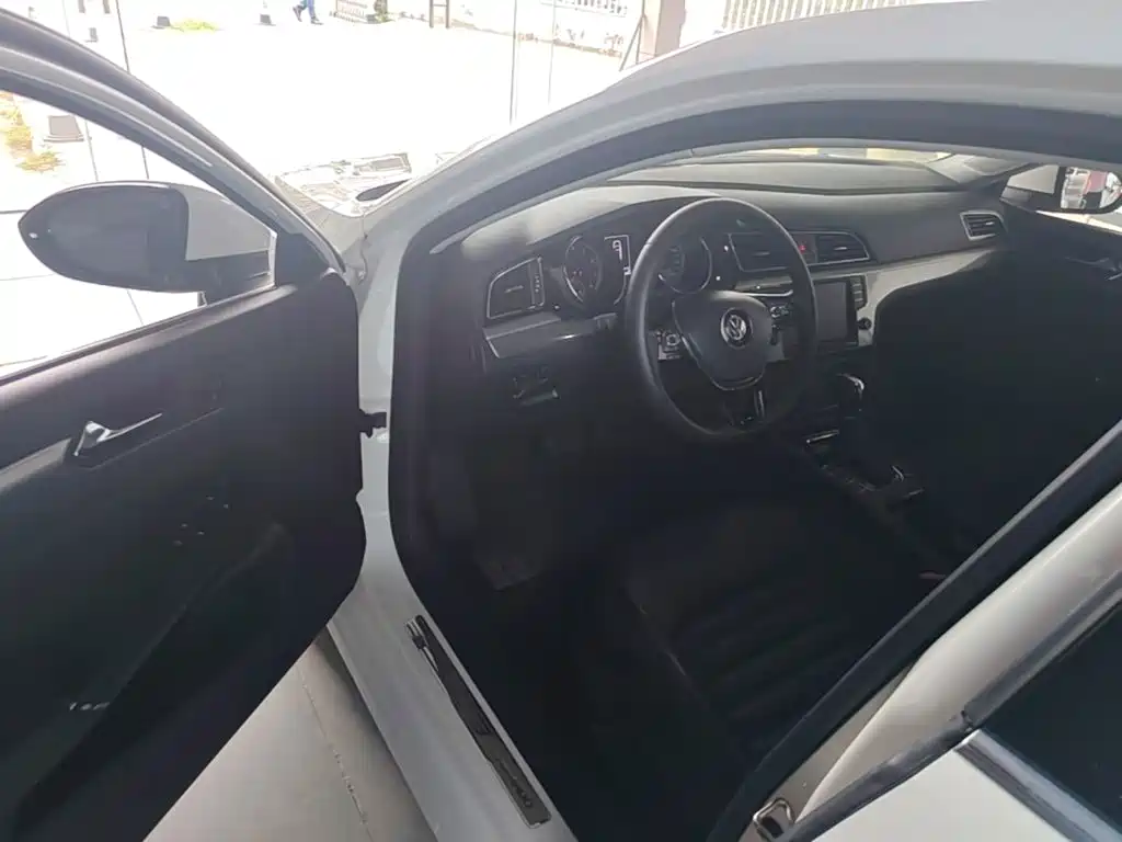 Volkswagen Lamando — миниатюра 16