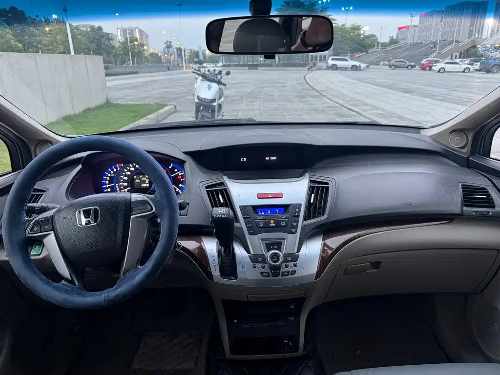 Honda Odyssey 2014 2.4L Comfort
