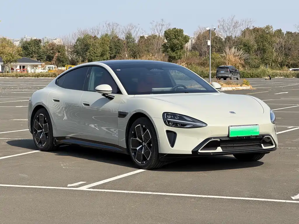 XIAOMI CAR XIAOMI SU7