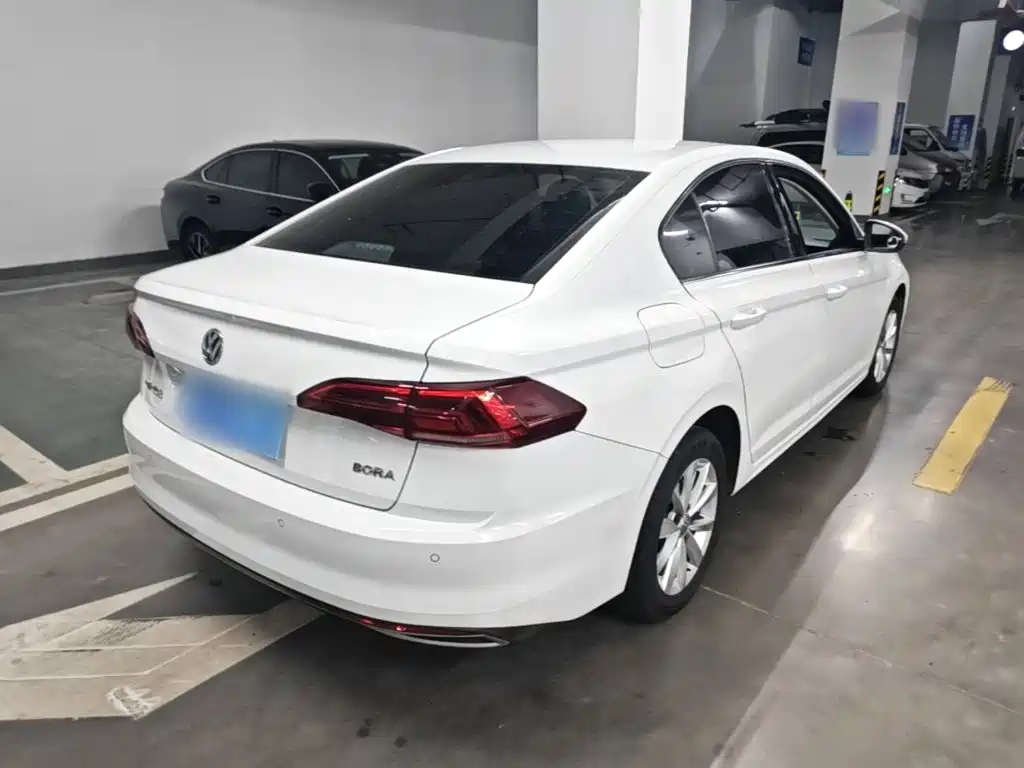Volkswagen Bora — миниатюра 7
