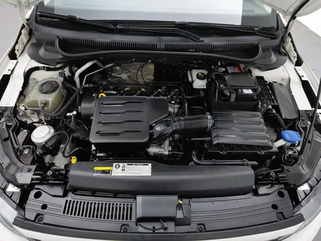 Volkswagen Polo — миниатюра 6