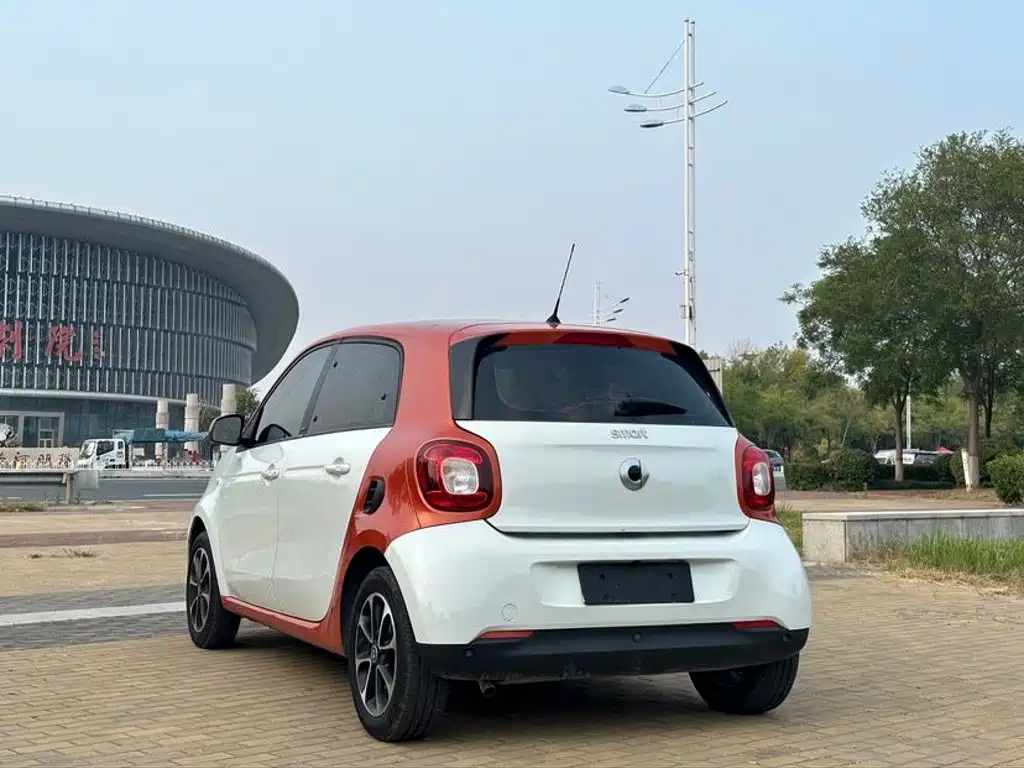 smart Smart Forfour — миниатюра 6