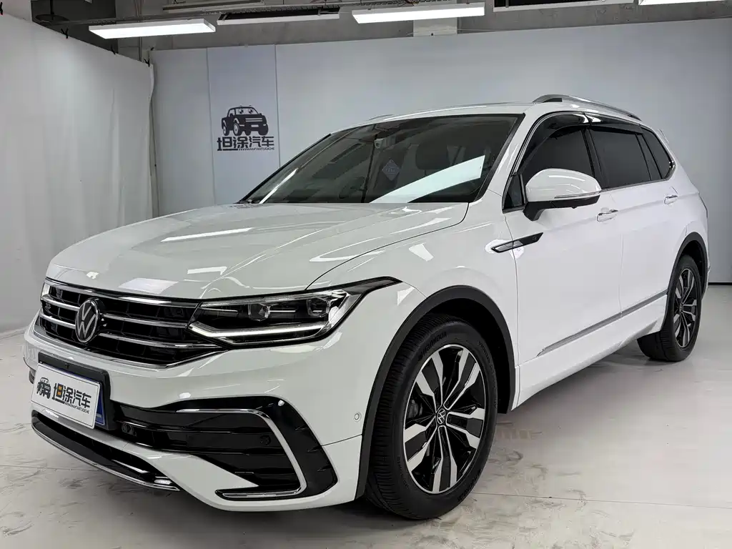 Volkswagen Tiguan L 2023