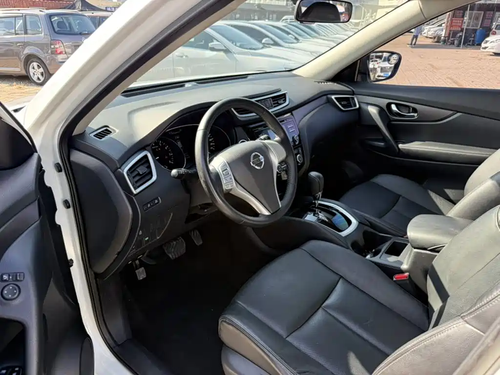 Nissan X-Trail — миниатюра 14