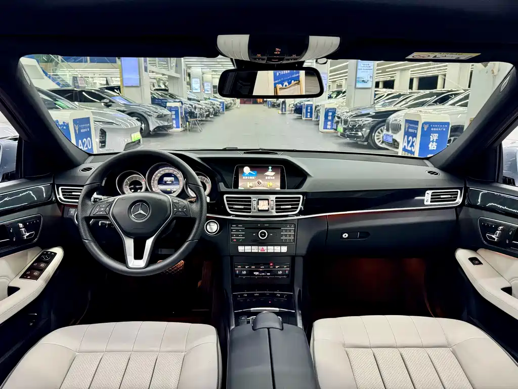 Mercedes-Benz E-Class — миниатюра 12