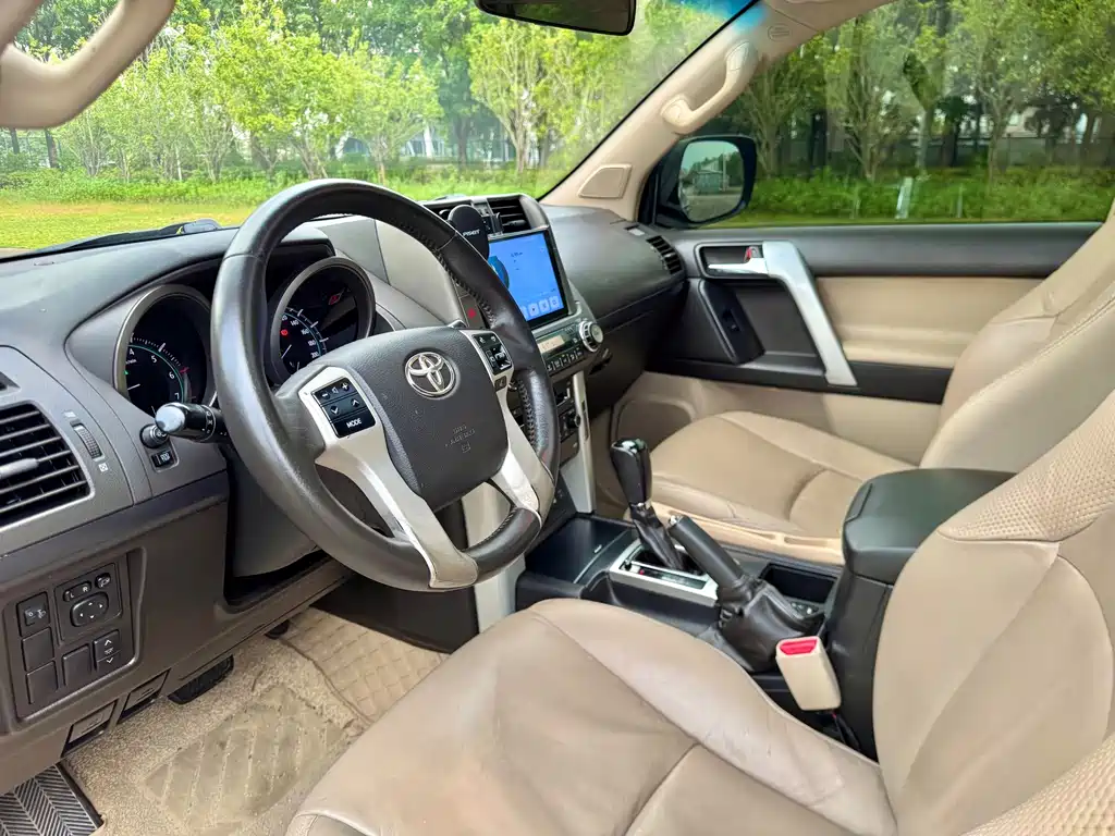 Toyota Prado — миниатюра 10