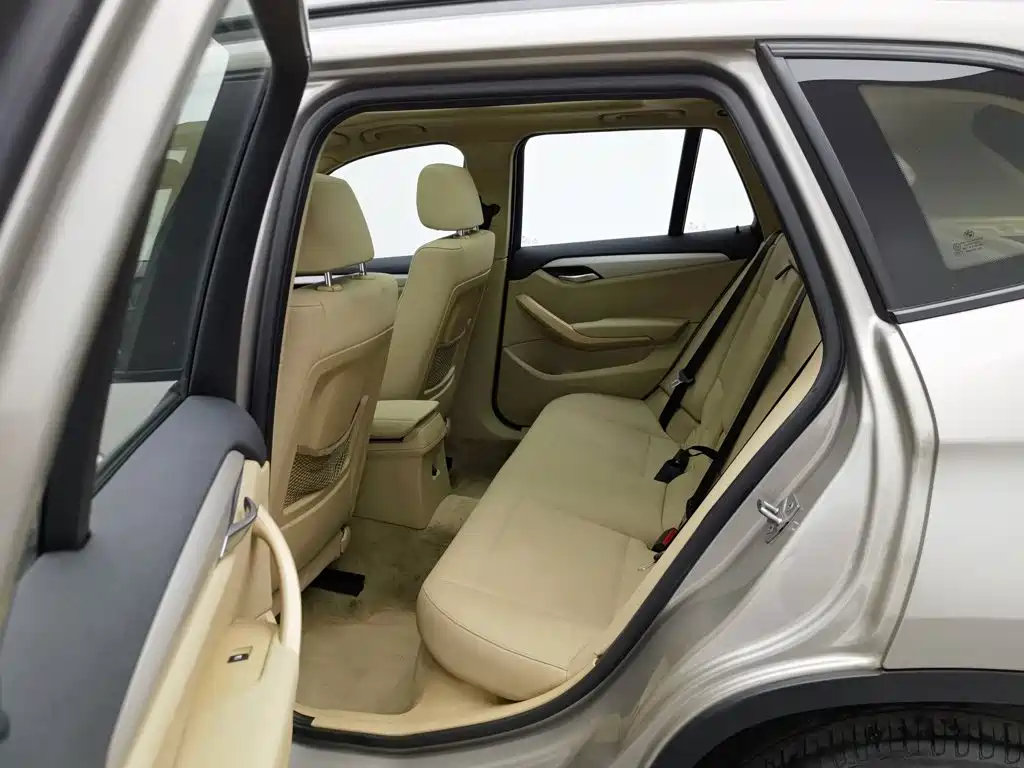 BMW X1 — миниатюра 15