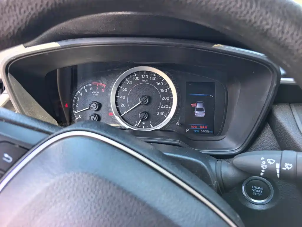 Toyota Corolla — миниатюра 11