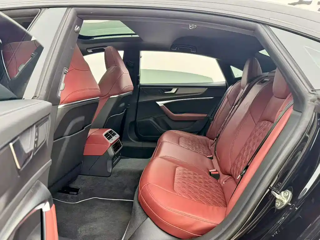 Audi A7L — миниатюра 3