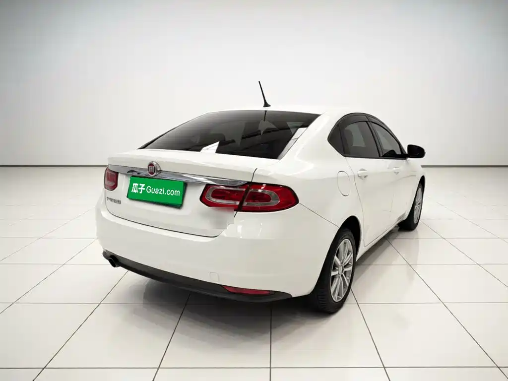 Fiat Viaggio — миниатюра 6