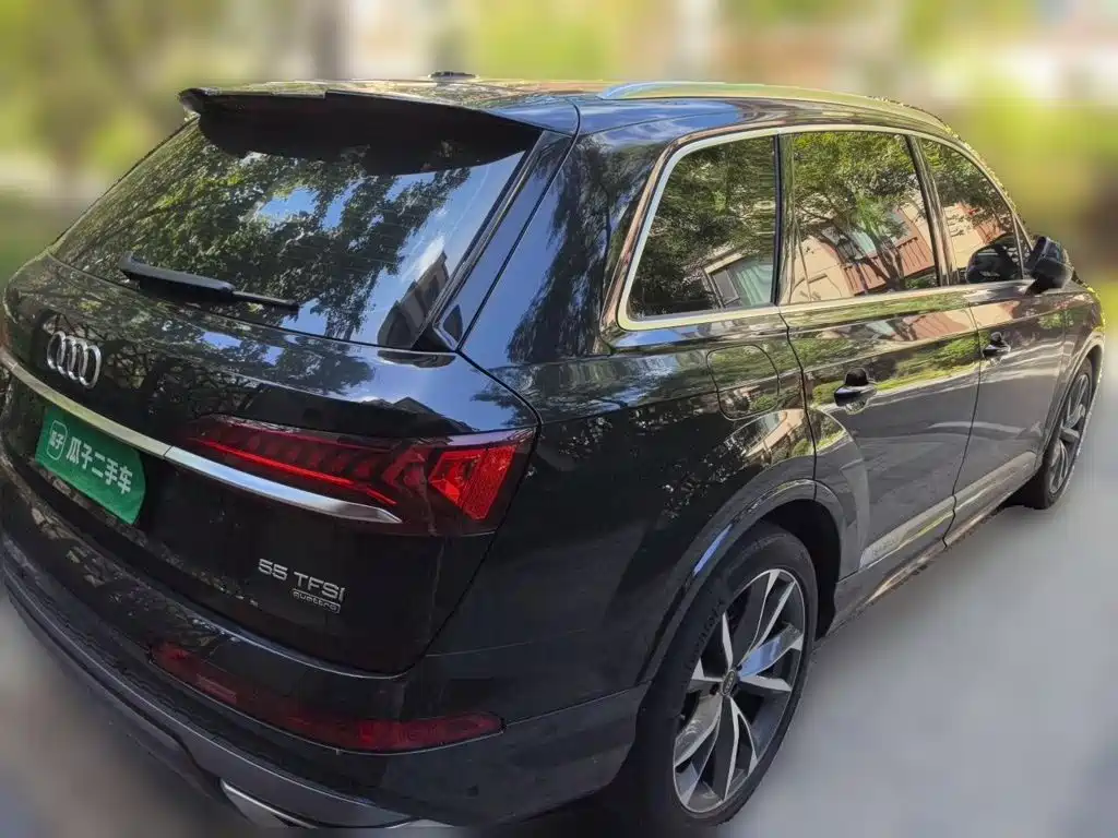 Audi Q7 — миниатюра 4