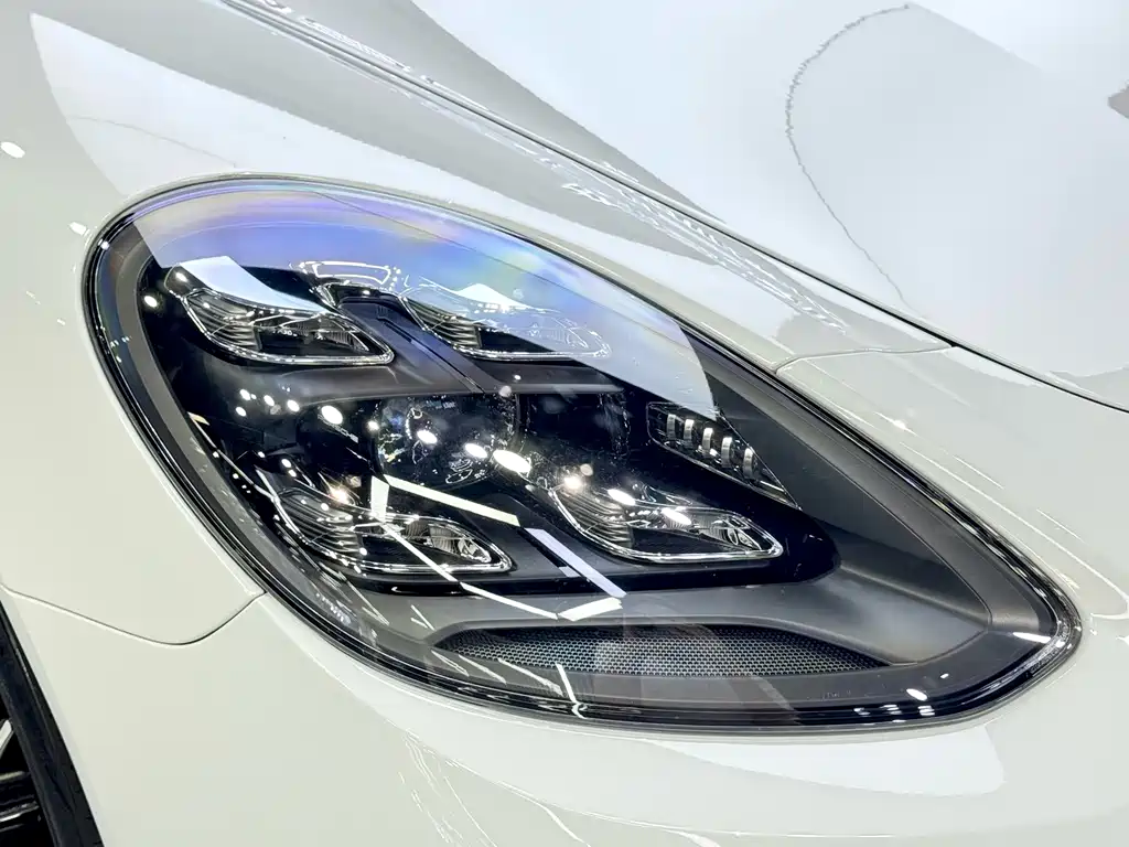 Porsche Panamera — миниатюра 14
