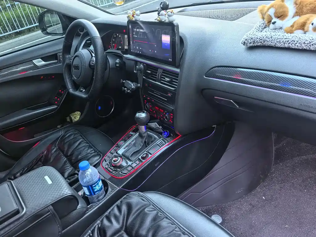Audi A4L — миниатюра 7