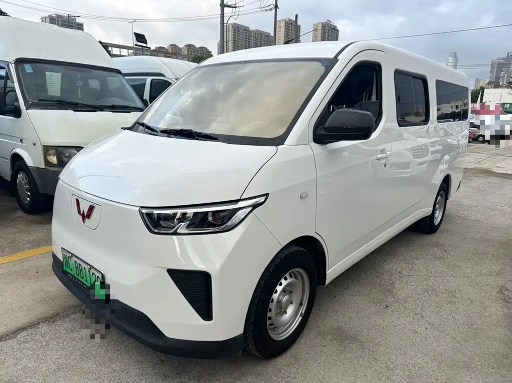 2025 Wuling Motors Yangguang - zdjęcie 1 z 9