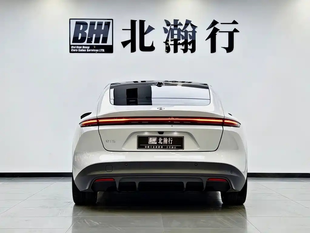 NIO ET5 — миниатюра 5