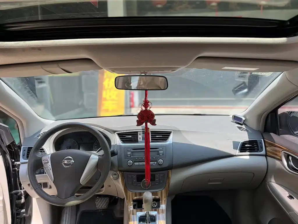 Nissan Sylphy — миниатюра 6