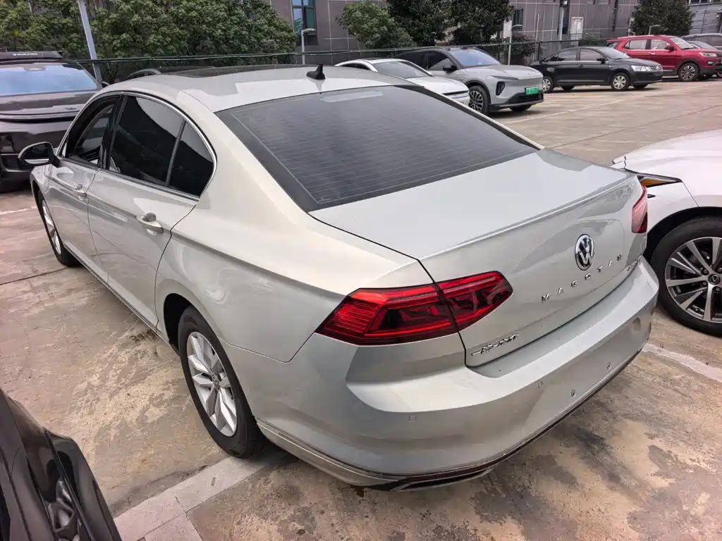Volkswagen Magotan — миниатюра 4
