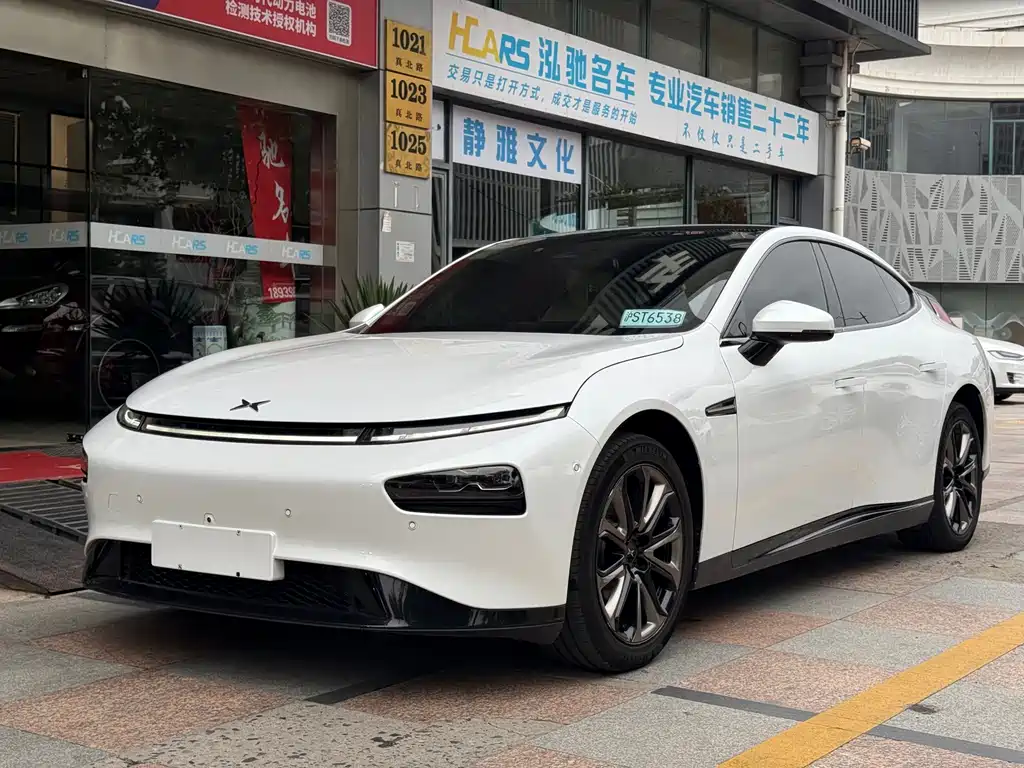XPeng P7