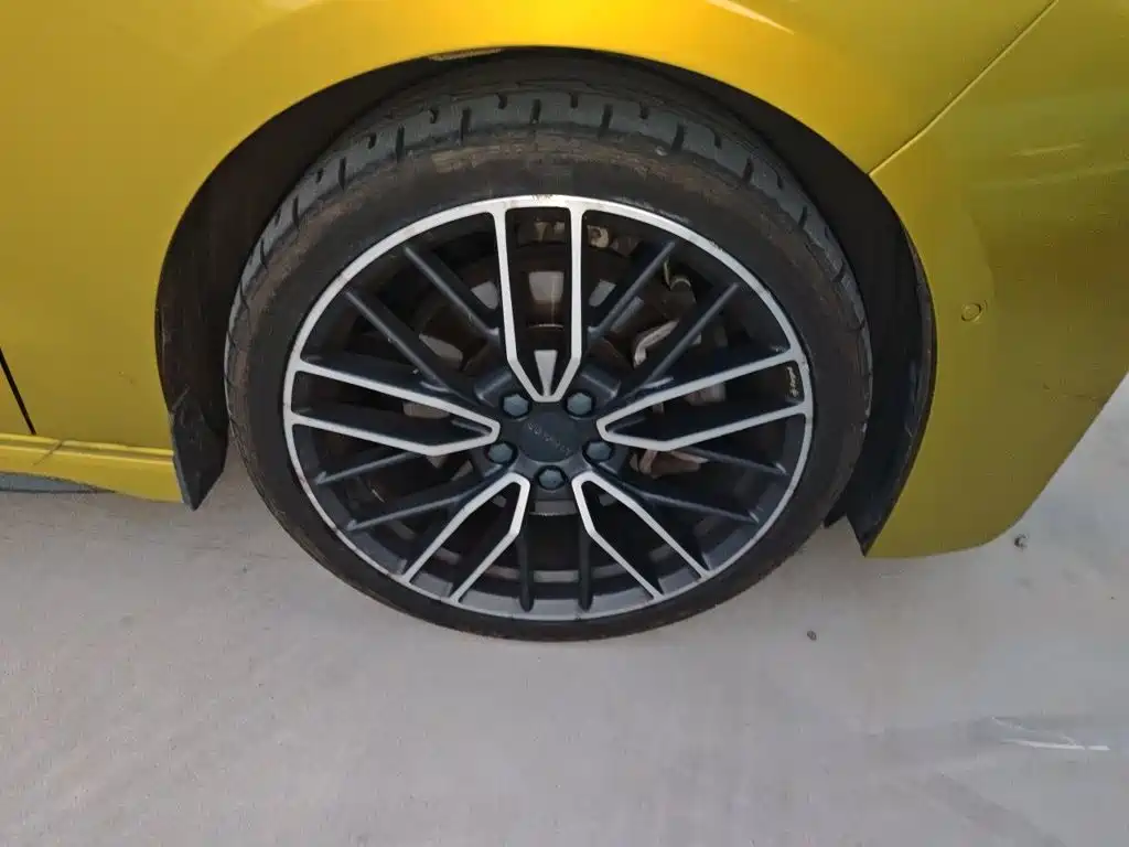 Lynk & Co 03 — миниатюра 24