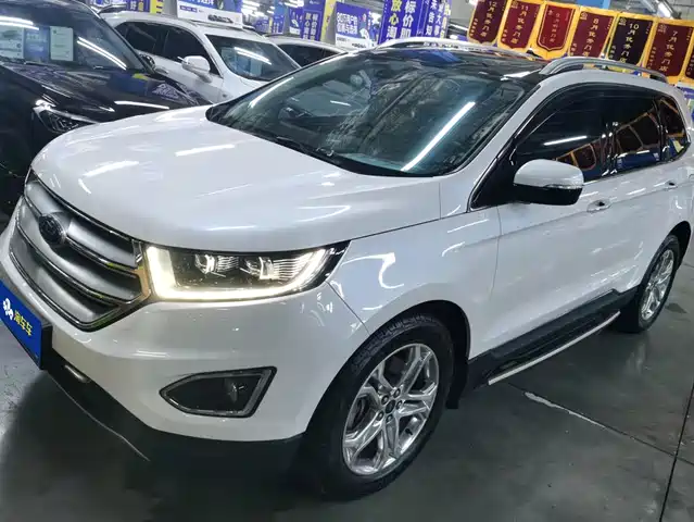 2018 Ford Edge
