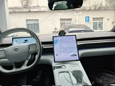 NIO ES6 — миниатюра 6