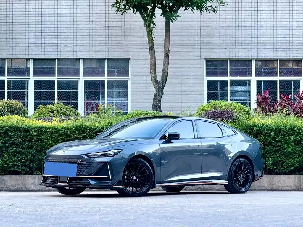 Changan UNI-V 2023