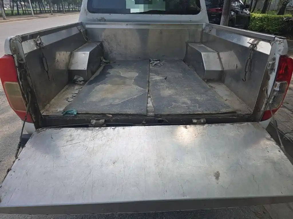 Nissan Navara — миниатюра 10