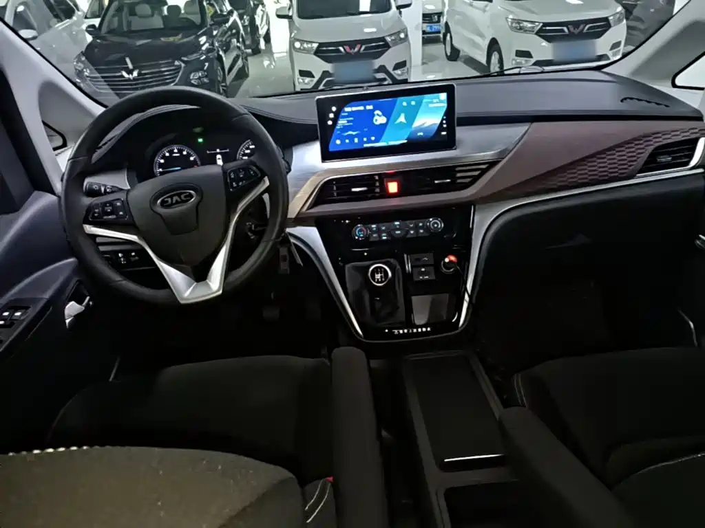 JAC Refine Refine M3 — миниатюра 10