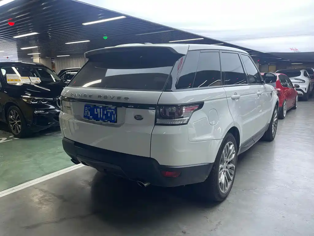 Land Rover Sport — миниатюра 4