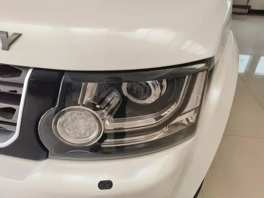 Land Rover Discovery — миниатюра 5