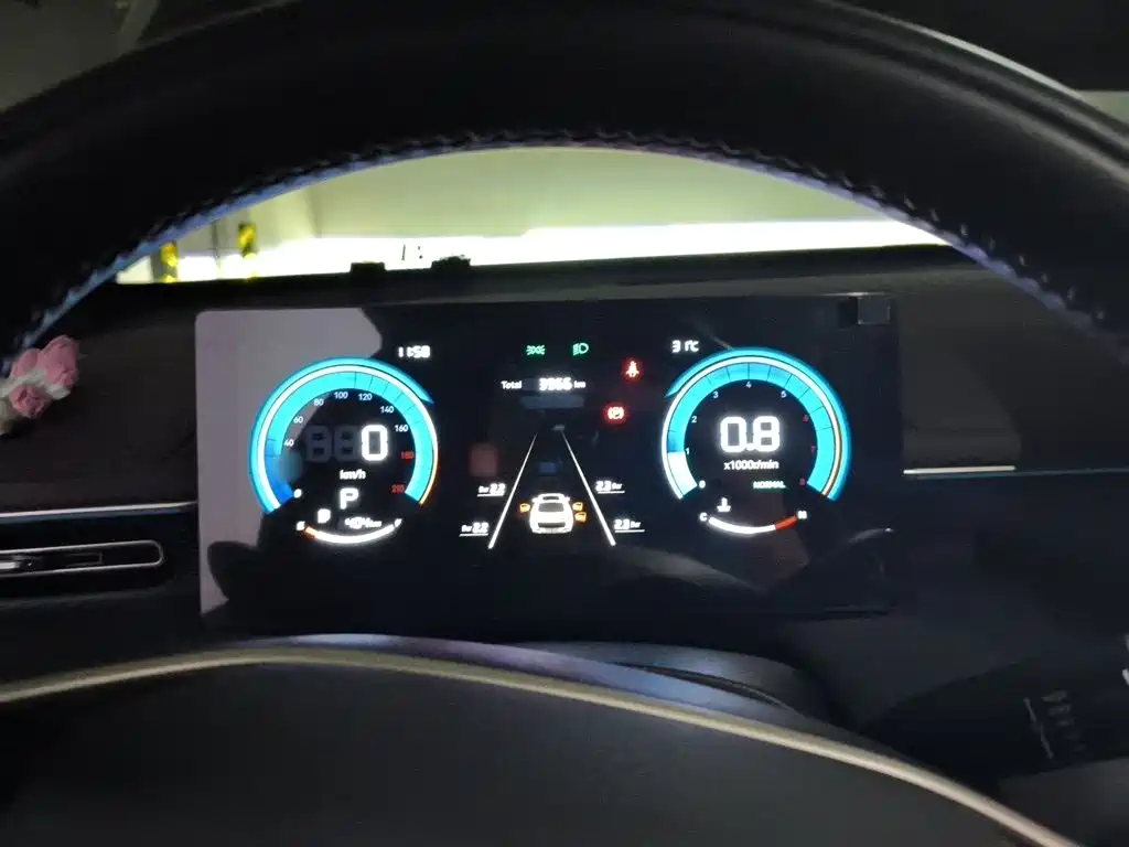 Changan Eado — миниатюра 4