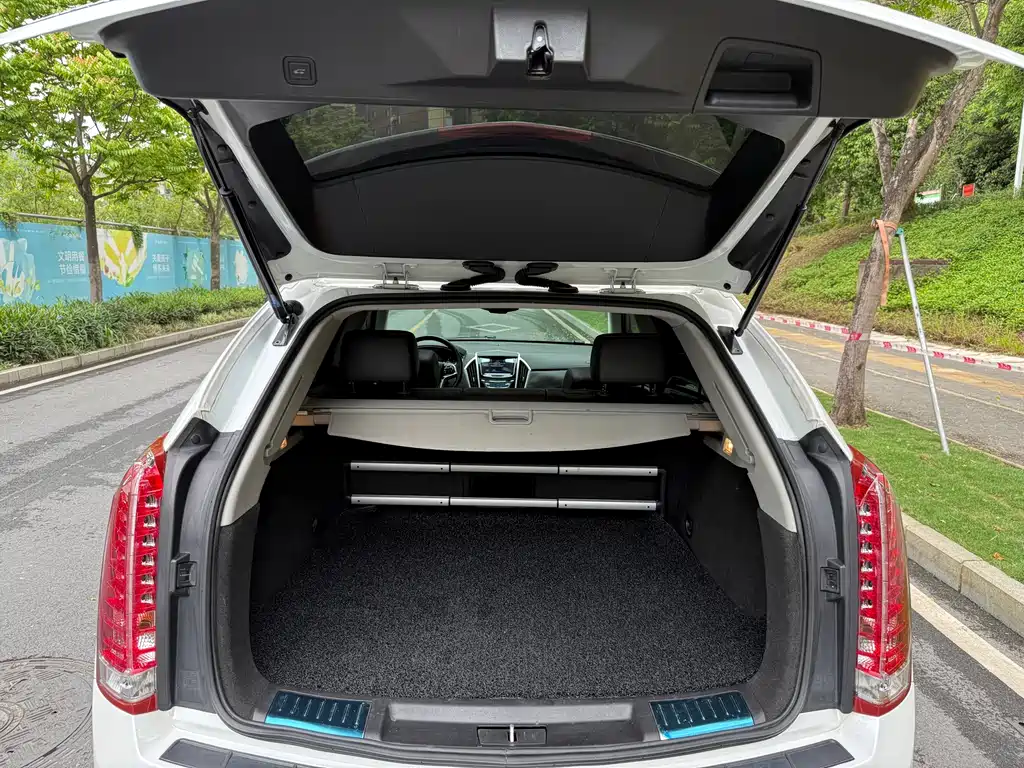 Cadillac SRX — фотографии объявления, Фото 19