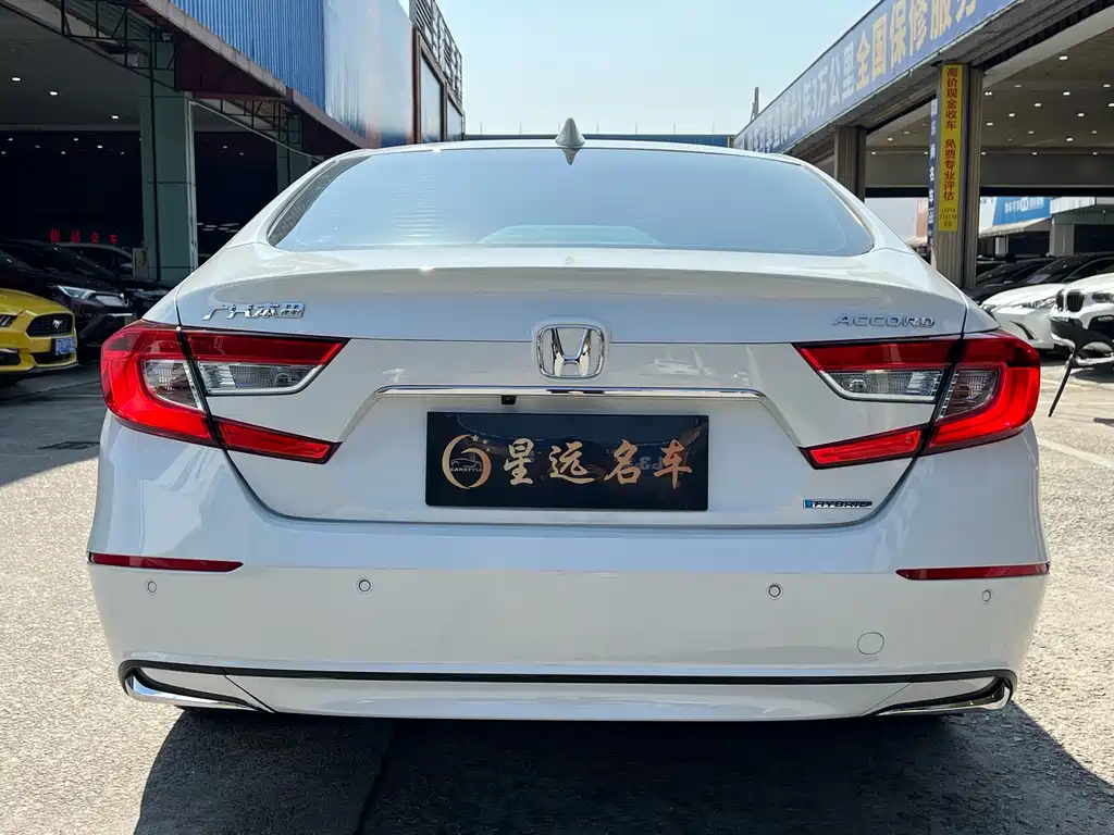 Honda Accord — миниатюра 15