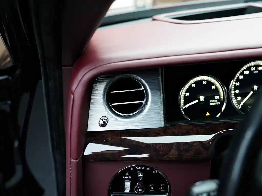Rolls-Royce — фотографии объявления, Фото 16