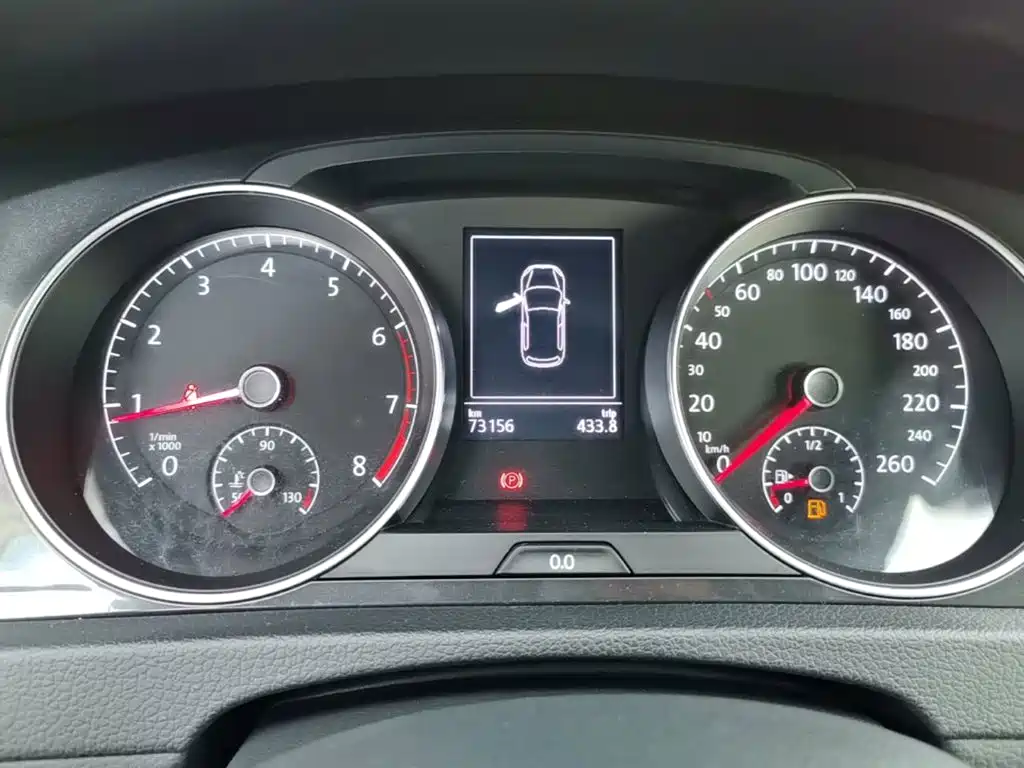 Volkswagen Golf — миниатюра 12
