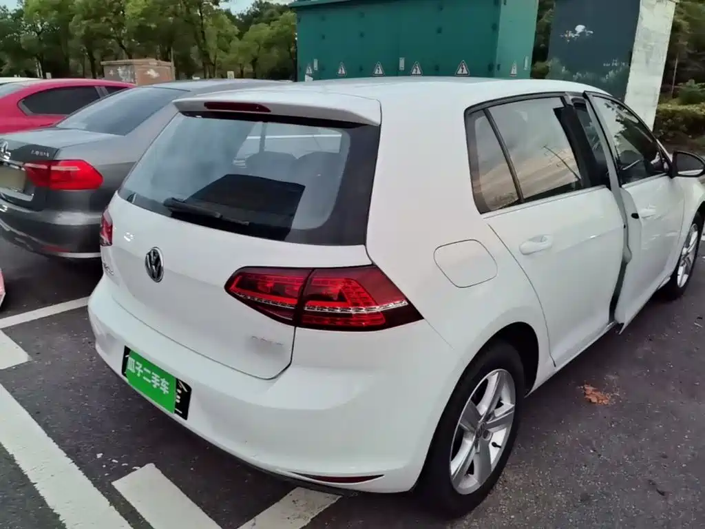 Volkswagen Golf — миниатюра 7
