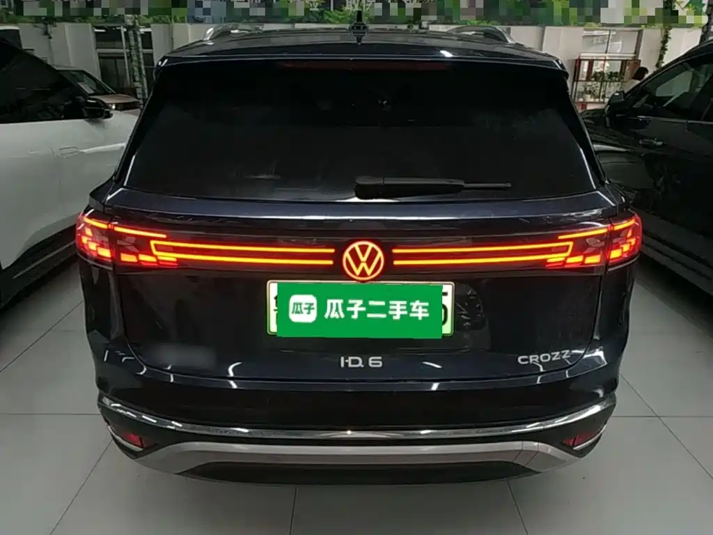 Volkswagen ID.6 Crozz — миниатюра 6
