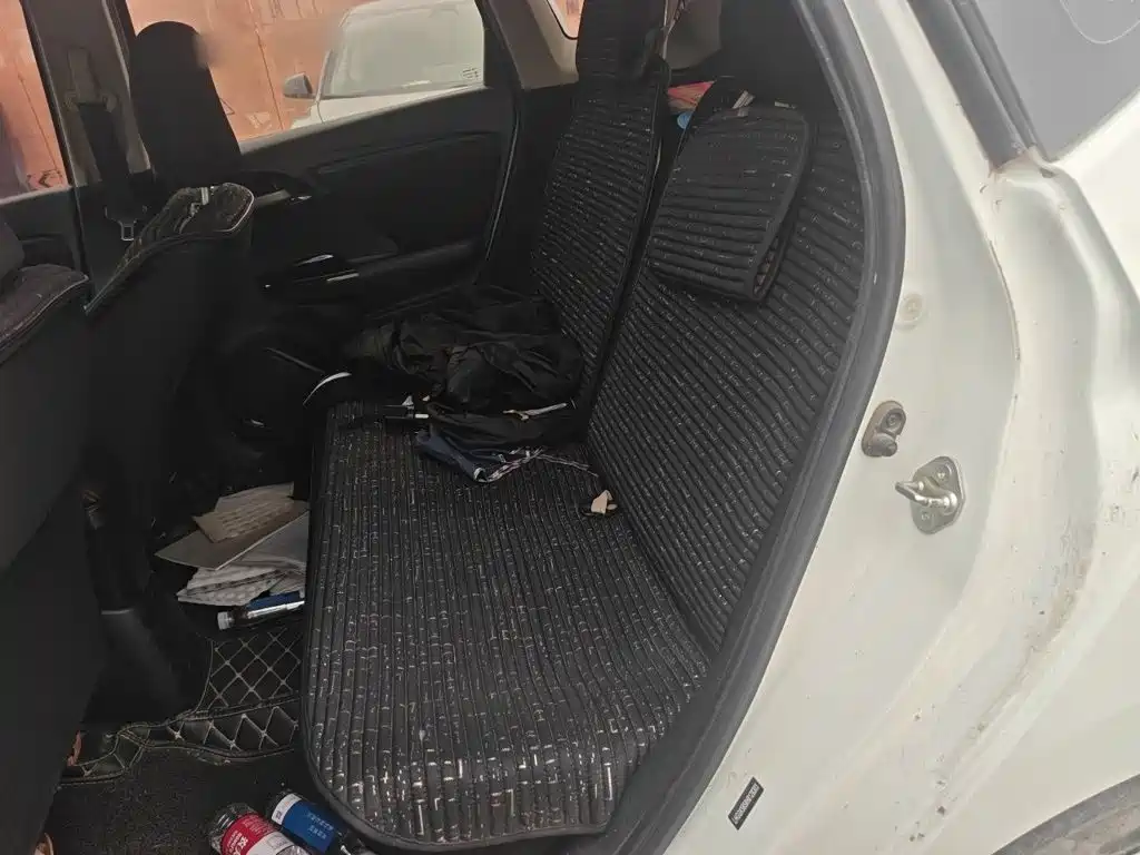 Honda Fit — миниатюра 15