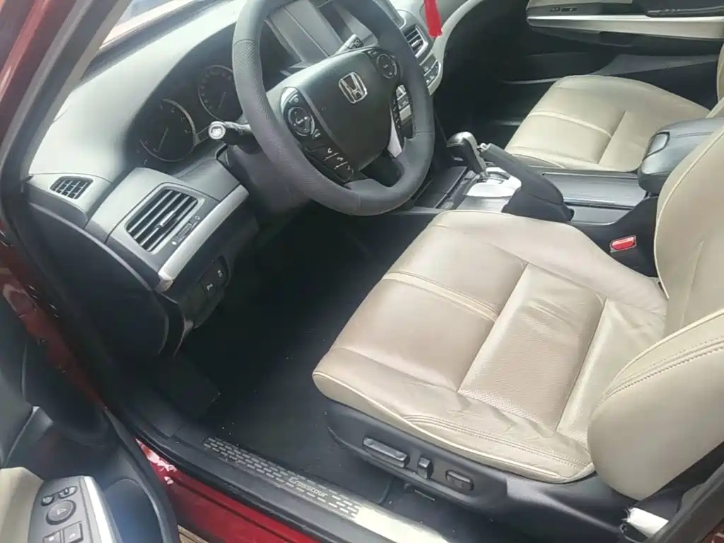 Honda Crosstour — миниатюра 15