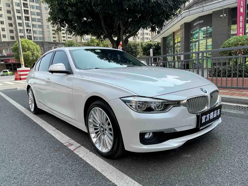 BMW 3 Series — миниатюра 4