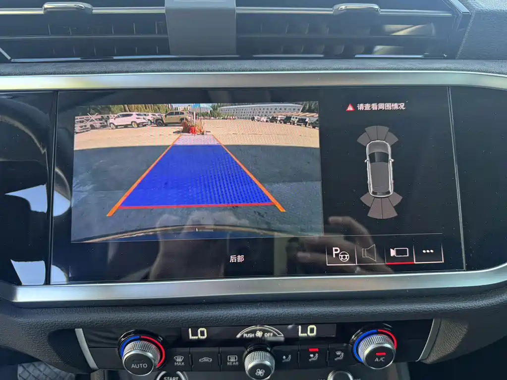 Audi Q3 — миниатюра 16