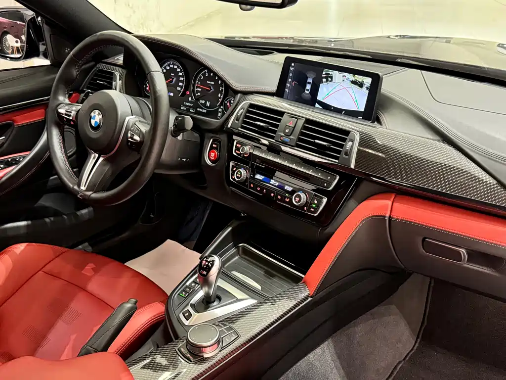 BMW M4 — миниатюра 6