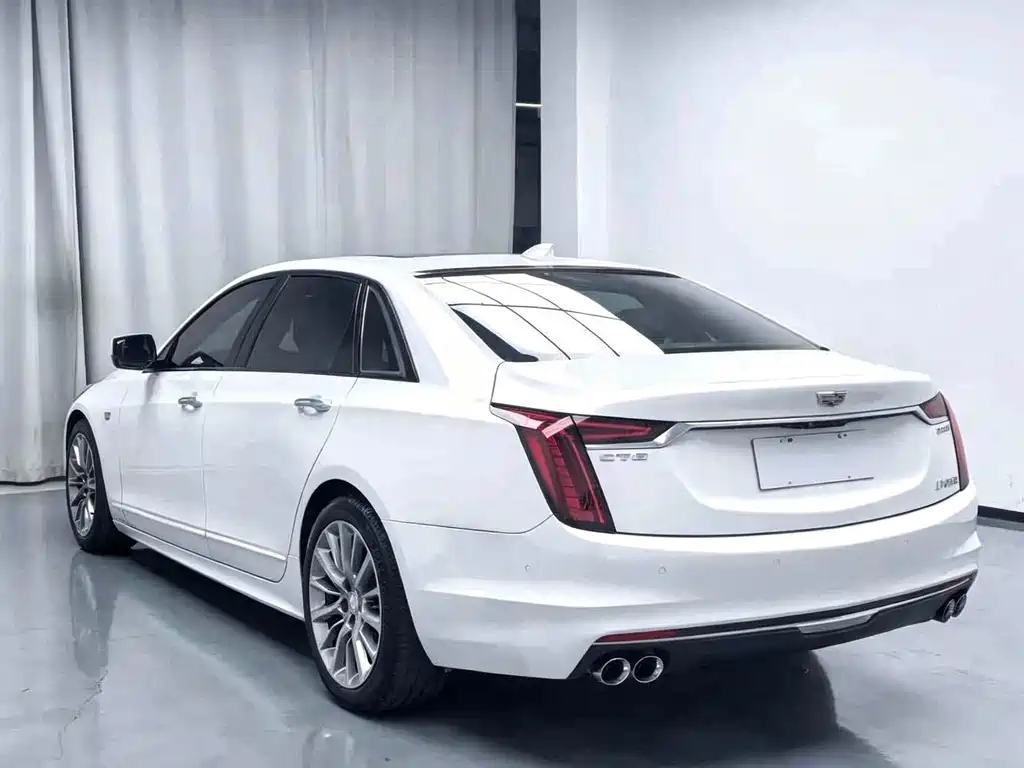 Cadillac CT6 — миниатюра 8