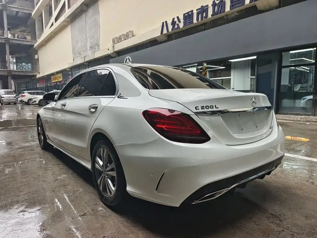 Mercedes-Benz C-Class — миниатюра 15